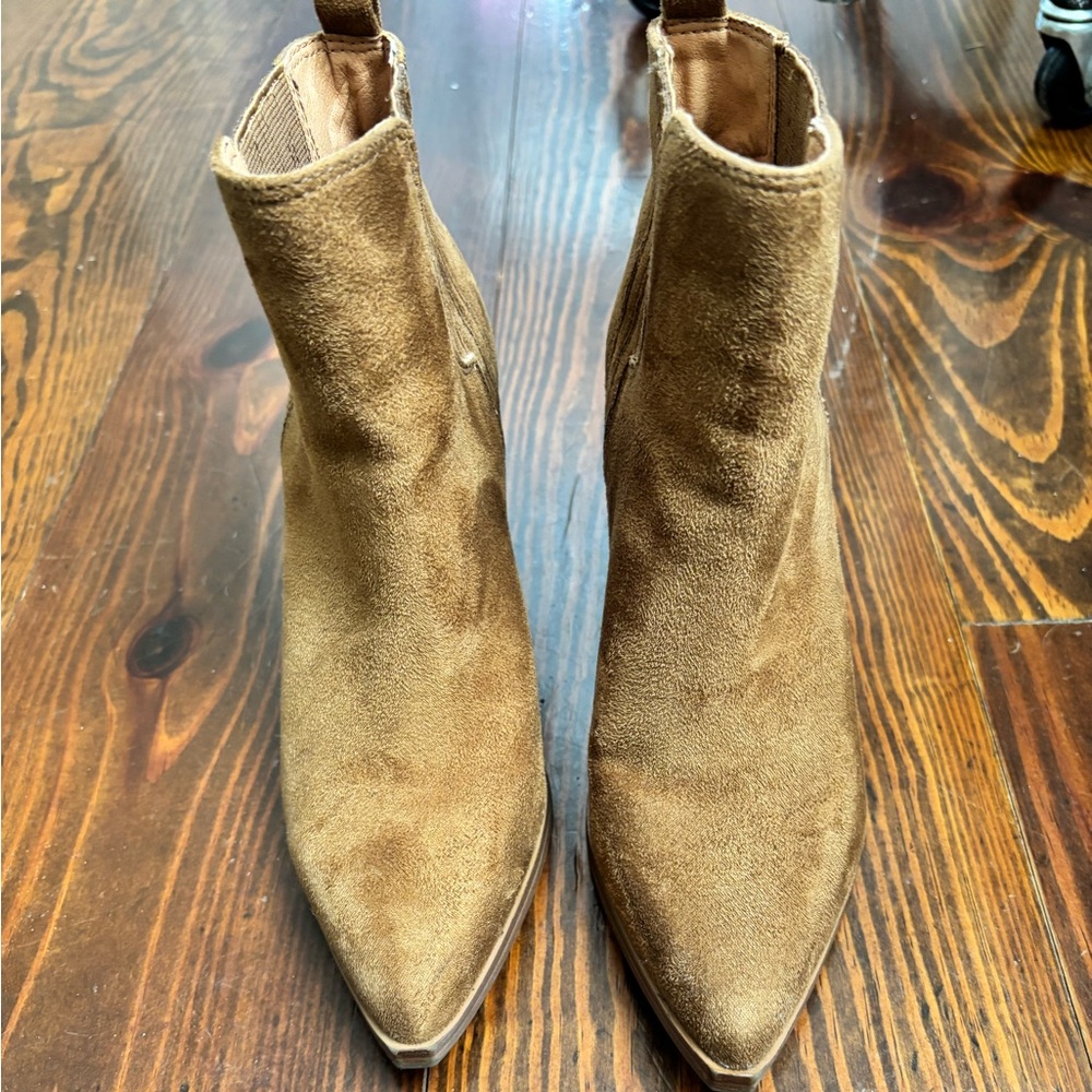 Tan booties - Picture 2 of 4
